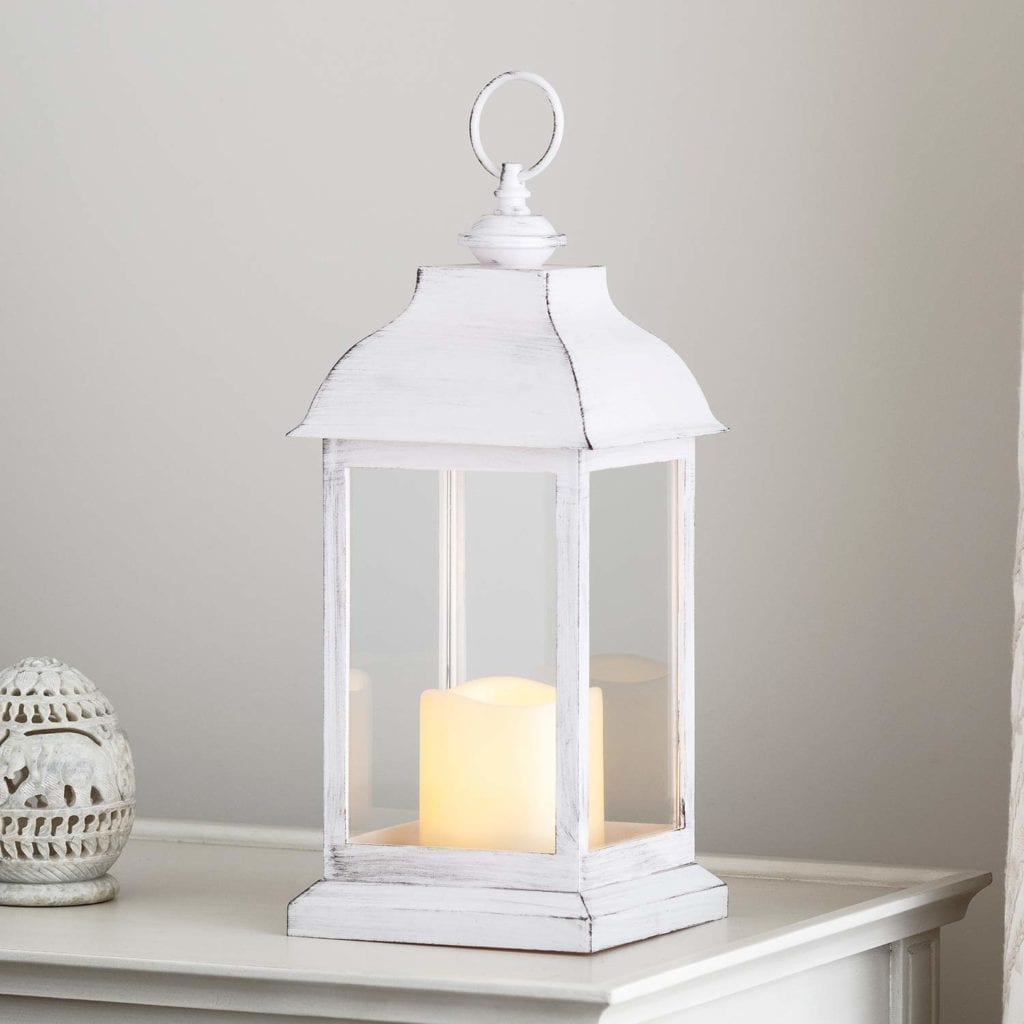 White table lantern | Spring Decor Ideas for Your Home