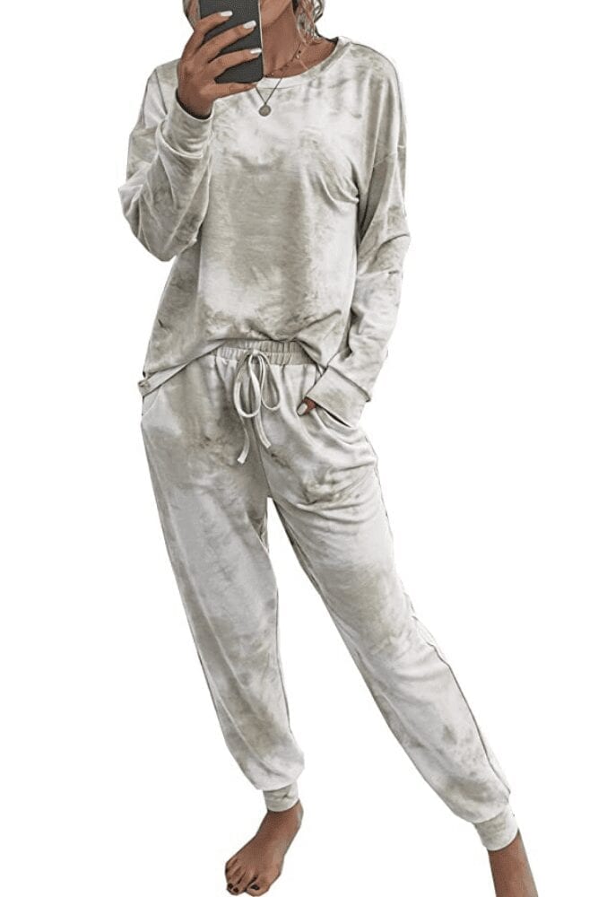 Tie Dye Pajama Set | The Best Loungewear Sets You Need to Add To Your Wardrobe