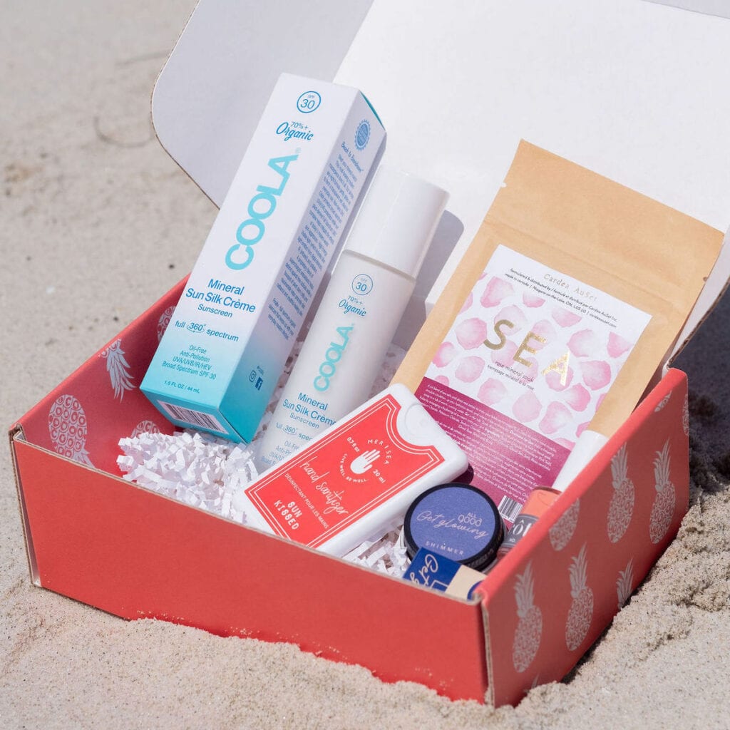 What's Inside a Beachly Beauty Box and Is The Beauty Subscription Box Worth It? | Basic Housewife