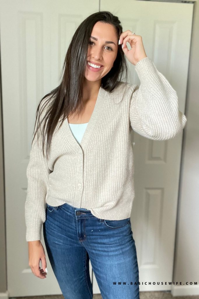 Basic cream cardigan for fall | Prime Wardrobe HAUL: 7 Amazon Sweaters To Get This Fall