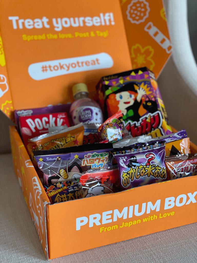 TokyoTreat Box Review | What's Inside the Japanese Snack Box 