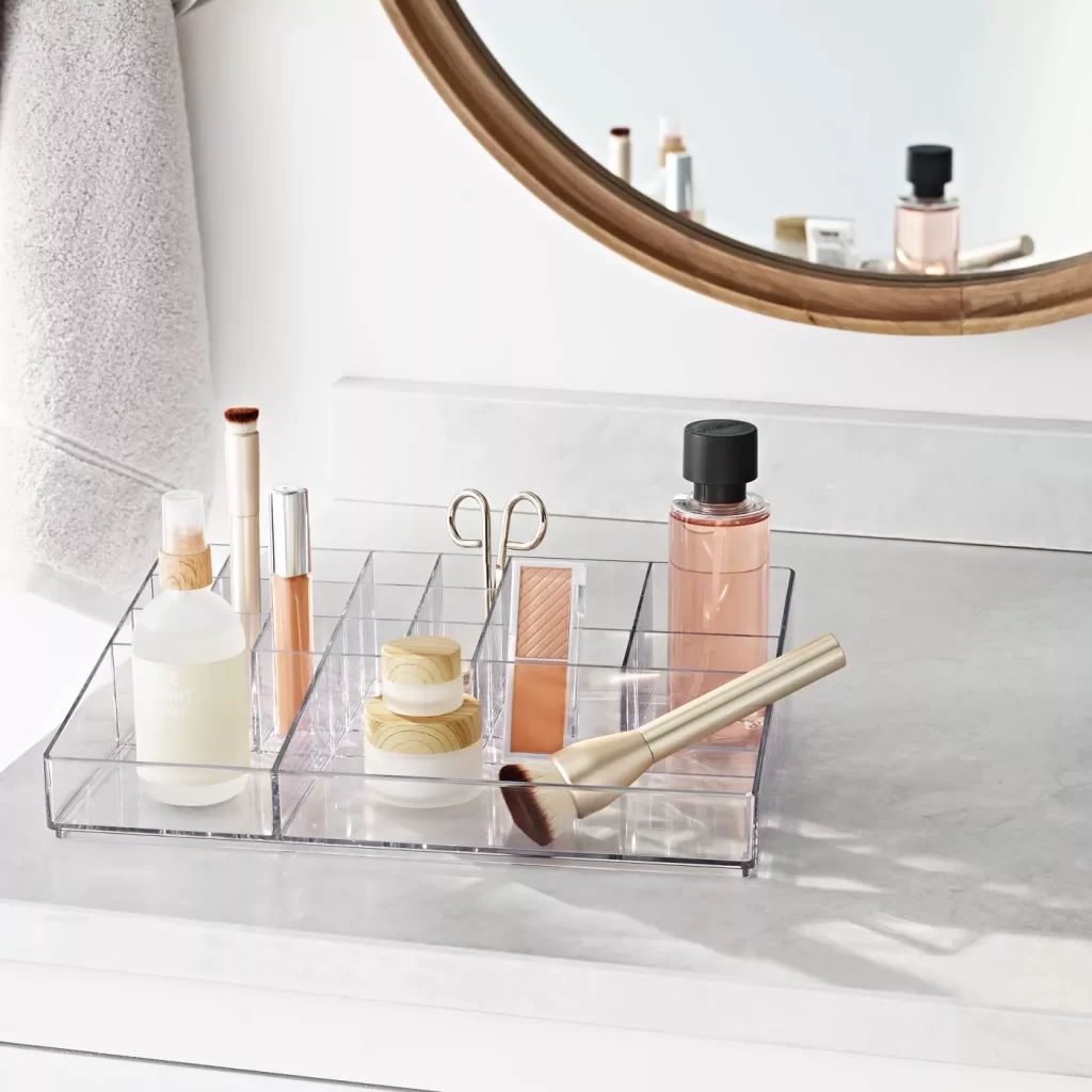 Cosmetic Organizer |