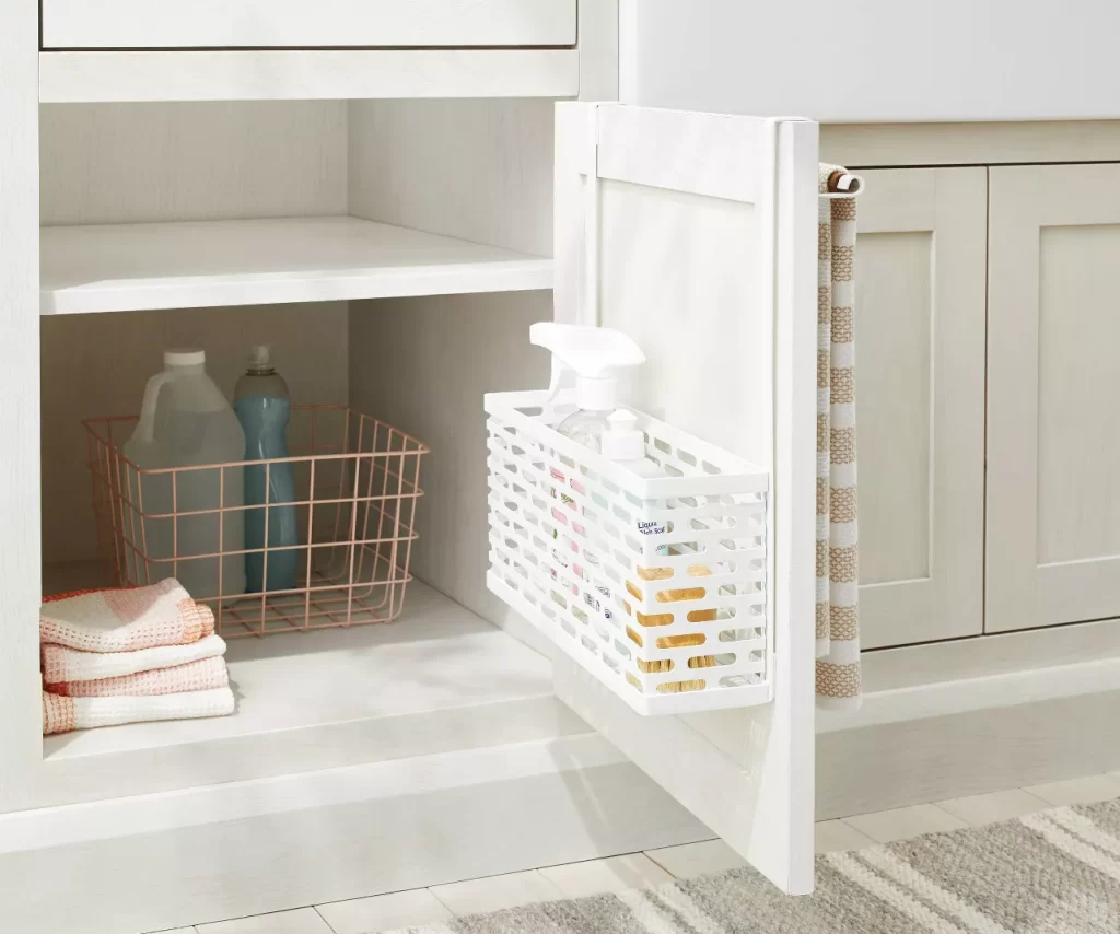 Over-The-Door Organizer |